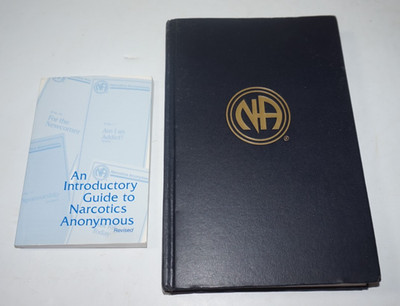 An Introductory Guide To Narcotics Anonymous NA 6th Edition Book Lot