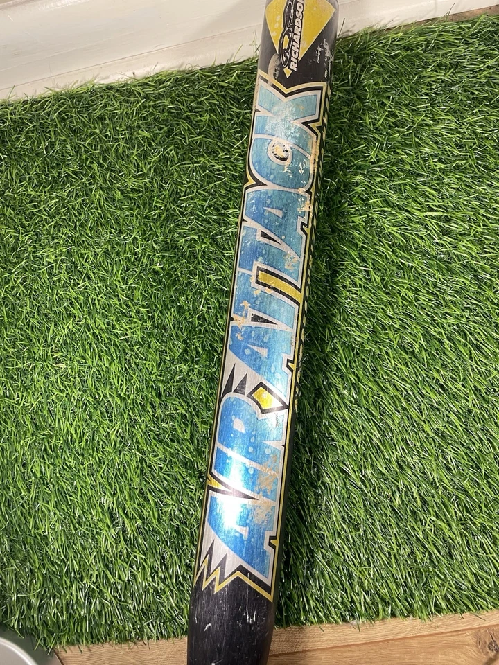 Torneio de liga leve Louisville Slugger TPS Air Attack softball modelo FP7 C405 - Imagem 2 de 4