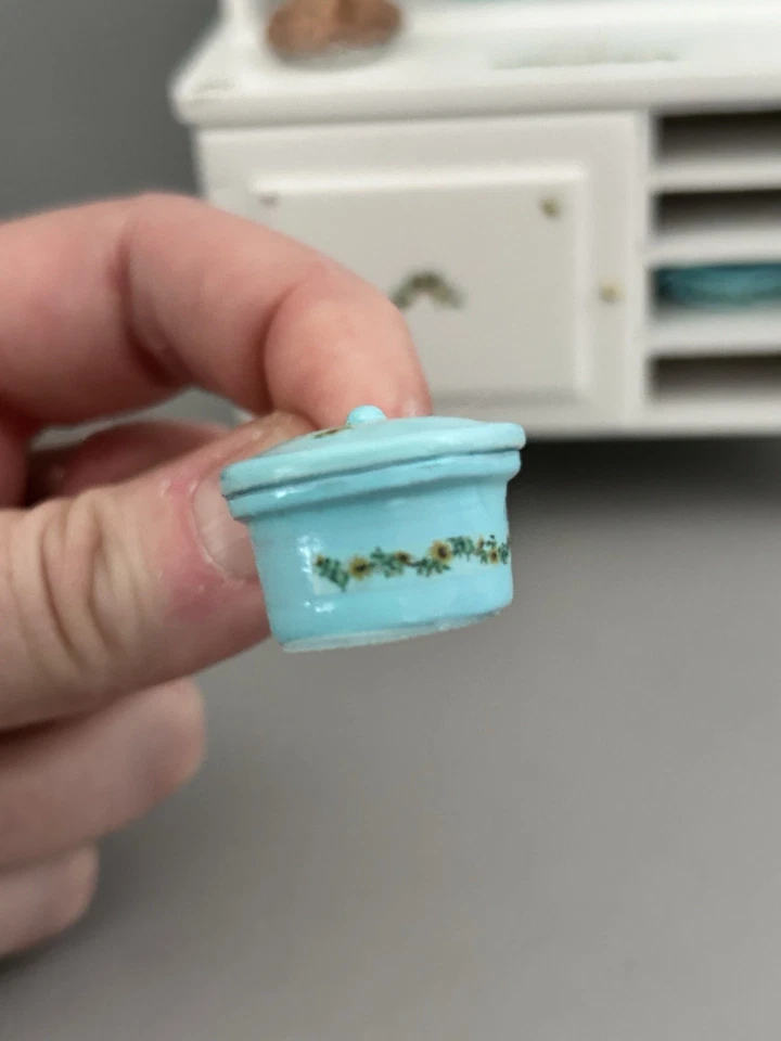 Dollhouse Miniature White Farmhouse Hoosier Cabinet Blue Pots Pans Dishes & Pie - Image 4 of 4