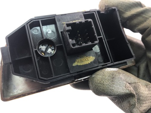 GR2821 JAGUAR XK 8 2000 Window Switch - Picture 5 of 5