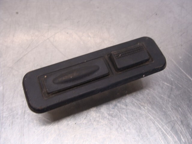 Picture 1 of 3