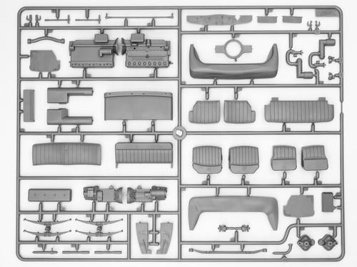 Type G4 with MG 34 and German Staff Personnel (Plastic model kit) 1/24 ICM 24024 - Picture 8 of 23