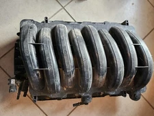 Intake Manifold 14-19 5.3L L83 Silverado Sierra Tahoe Yukon Suburban 28247635 GM