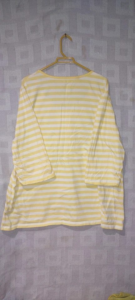 Women's Beautiful Yellow And White Striped Half Sleeve Shirt 3x JMS Boat V Neck - Image 2 of 4