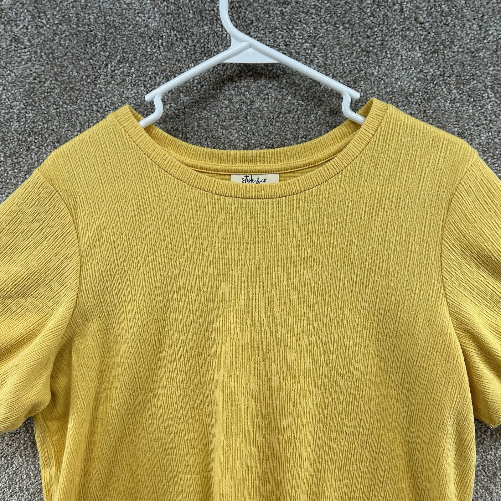 Style & Co Women's Shirt Size XL Yellow Short Sleeve Pullover