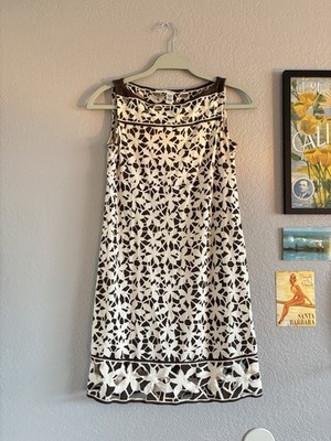 Diane von Furstenberg Amallie Sleeveless A-line Dress, size 2. 100% silk