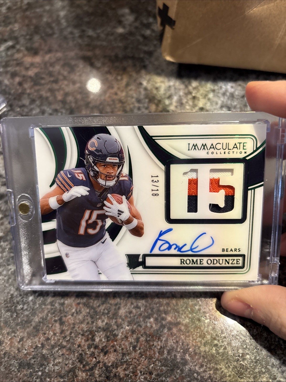 Rome Odunze Panini Immaculate Collection Immaculate Numbers Rookie Patch Autographs #NRPAROE Emerald
