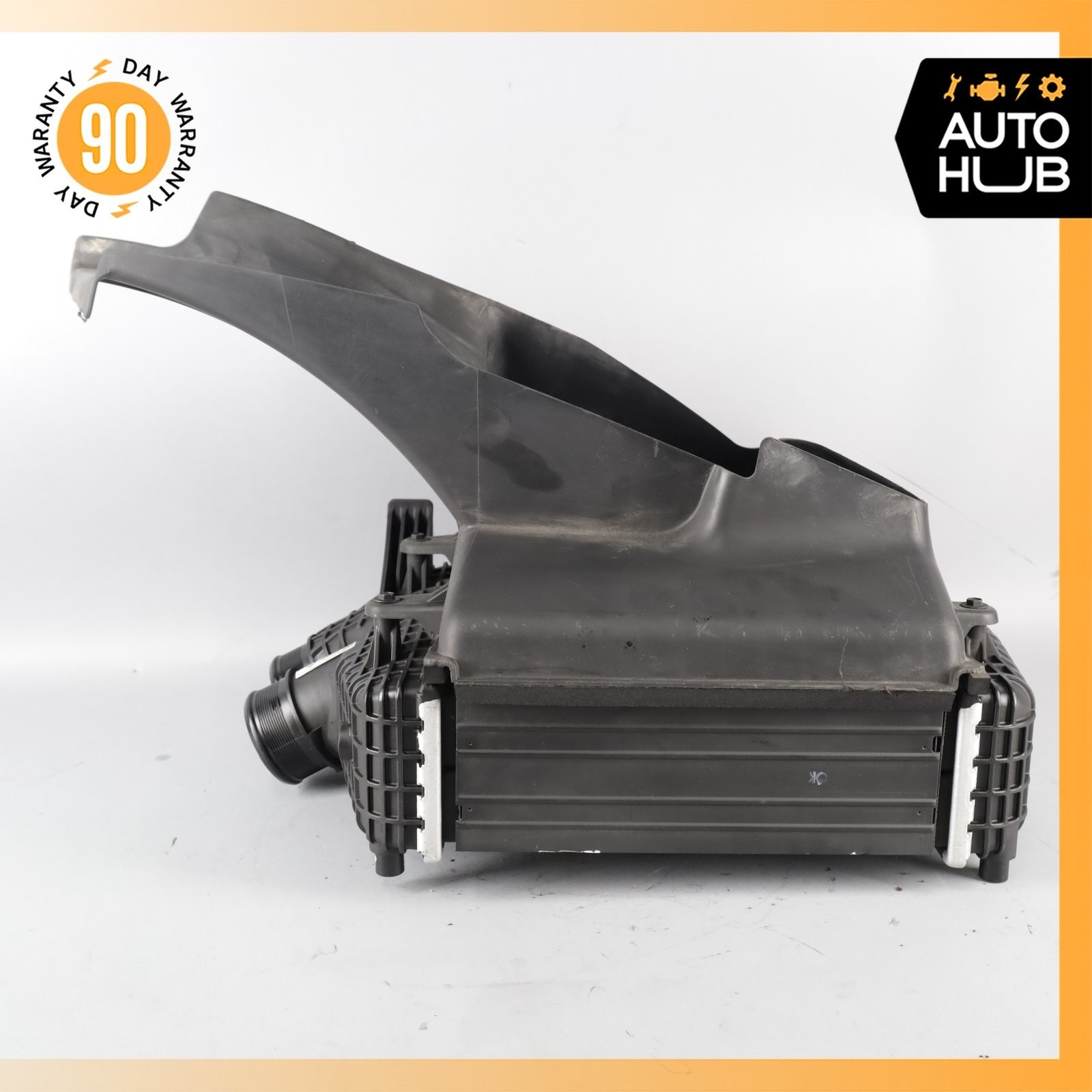 14-16 Maserati Quattroporte M156 Right Turbocharger Intercooler w / Air Duct OEM