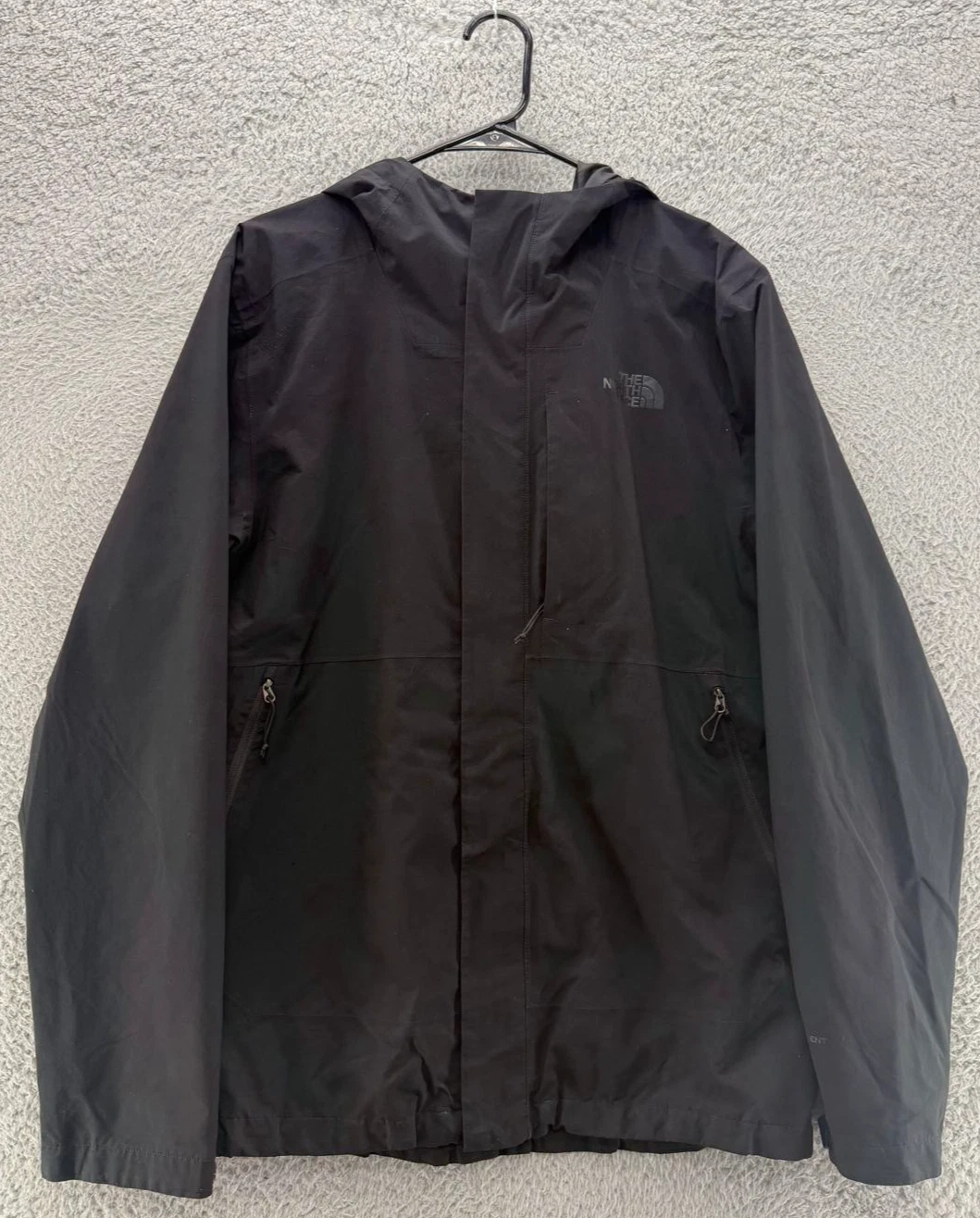 The North Face Mens Medium Black DryVent Hooded Rain Jacket Waterproof Shell