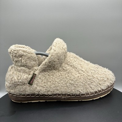 L.L. Bean Cozy Slipper Booties Women s 10 M Natural Pile Fleece Sherpa