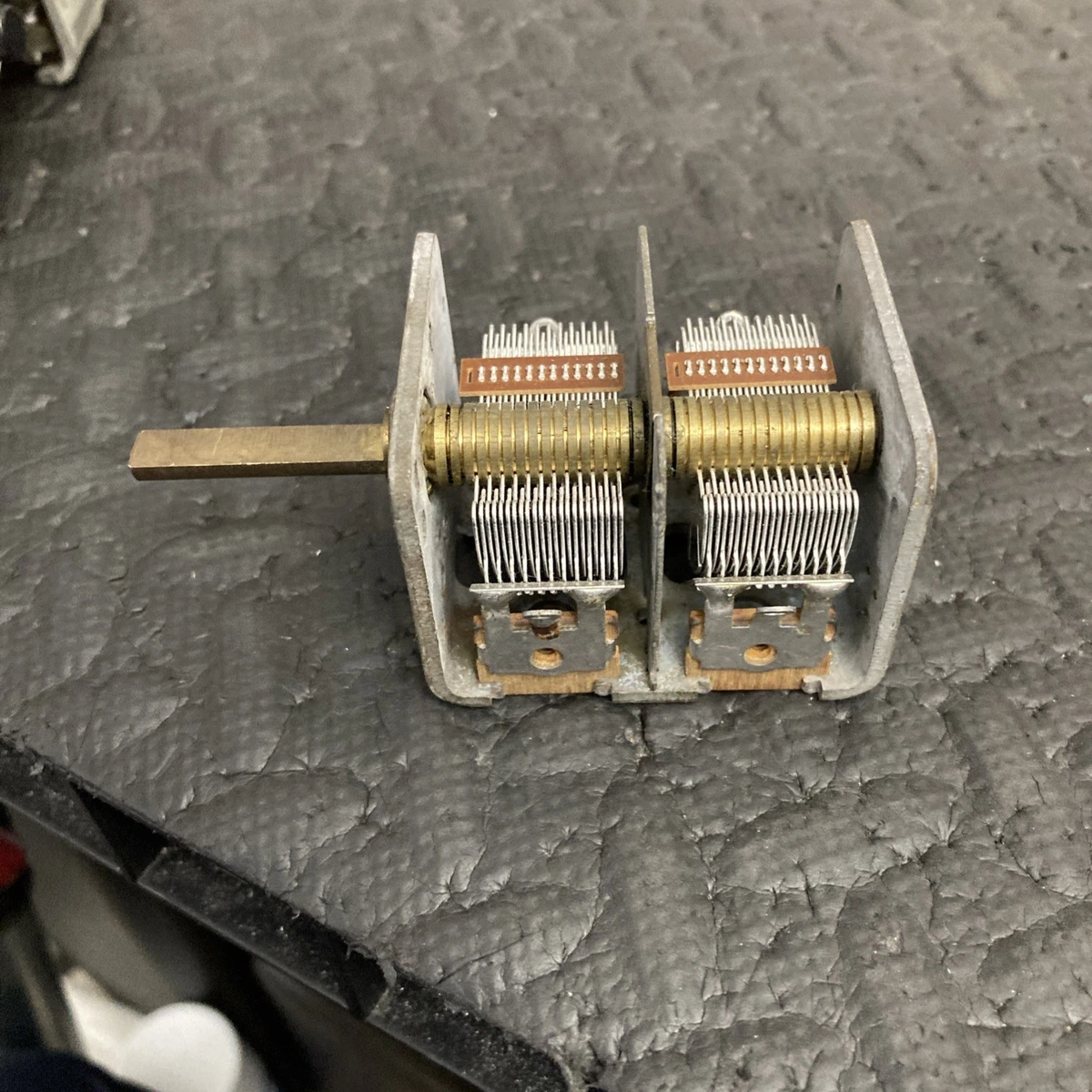 Basic Variable Capacitor - ES-9079