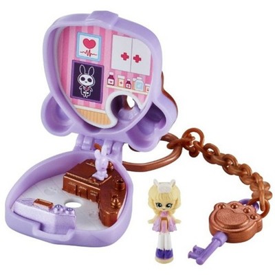 Shopkins Lil Secrets Tiny Paws Vet with Princess Moodream Micro Playset