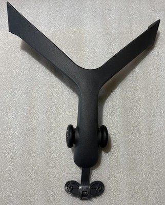 Herman Miller Aeron Remastered Posture Fit Wishbone OEM Size B