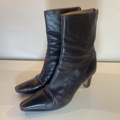 Manolo Blahnik Ankle Boots Brown Sz 37.5/US 7.5 Calf Leather Heel squared Toe