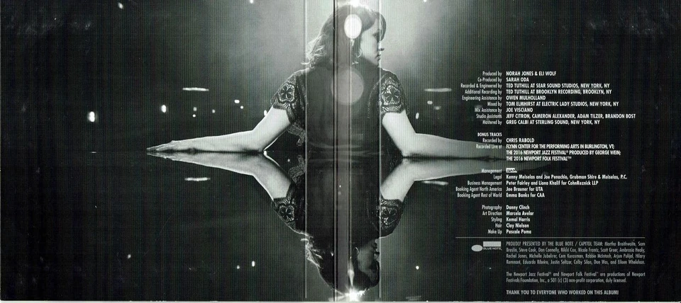 CD - Norah Jones  - " Day Breaks " - Digipak - - Bild 2 von 2