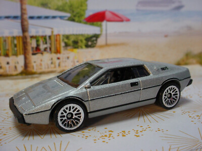 2024 Hot Wheels LOTUS ESPRIT S1   silver;lace   Multi Pack Exclusive  LOOSE