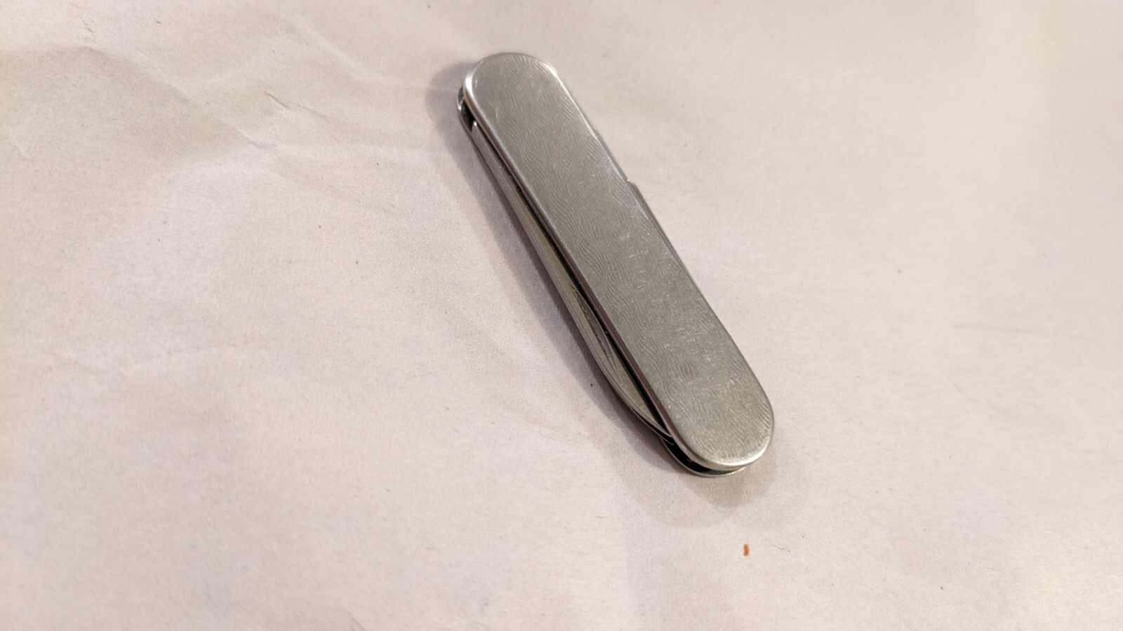 Rare Victorinox ENSIGN Waves Guilloché Victoria Vintage 58mm Swiss Army