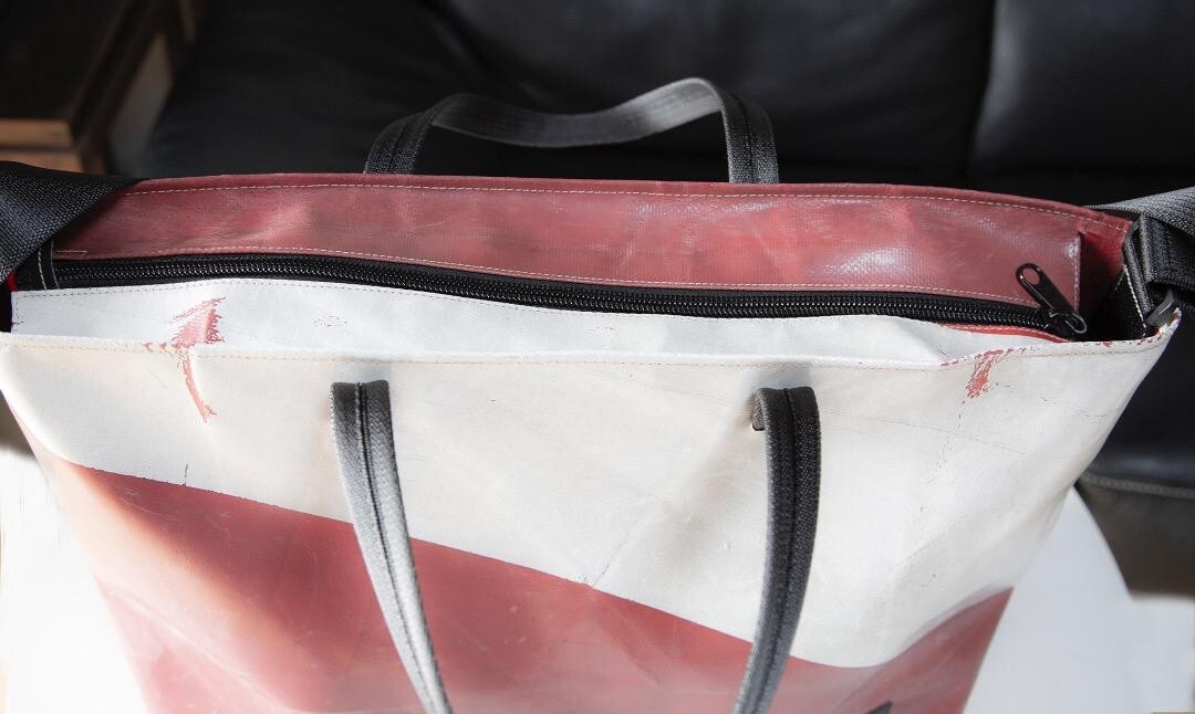 FREITAG F204 COOPER ‐ JAPAN Limited Model ‐ Crimson Red FREITAG F204 COOPER ‐ JAPAN Limited Model ‐ Crimson Red