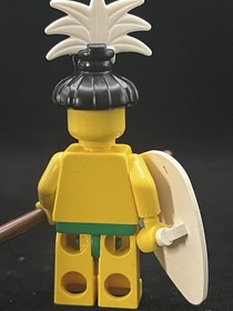LEGO Pirates Islander King Minifigure Pi069 6264 Forbidden Cove W/ Shield Plume