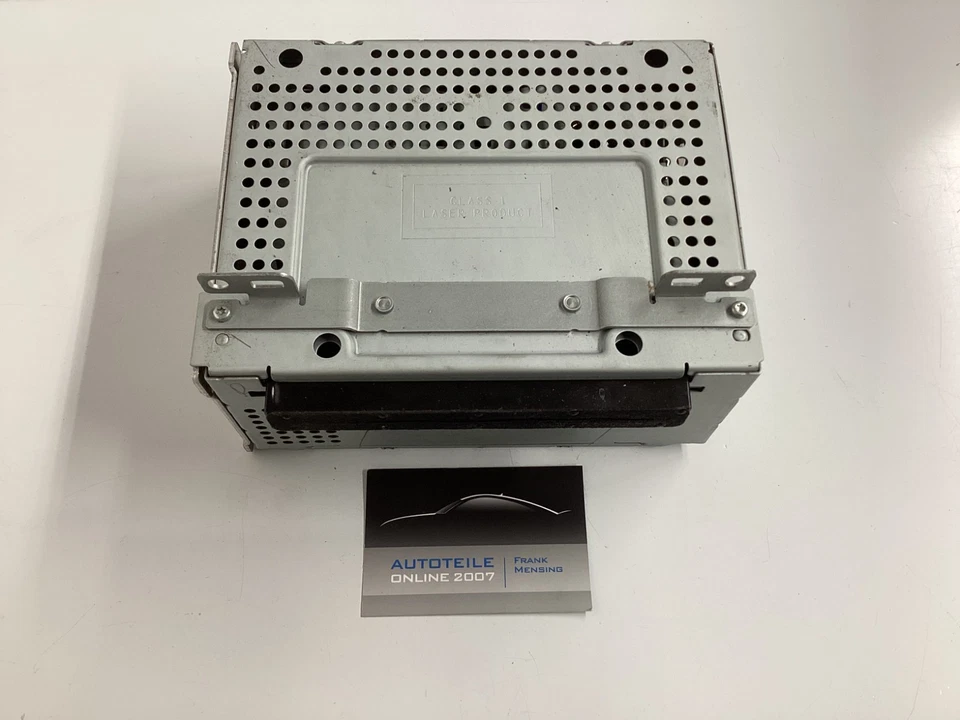 Ford Focus DYB Audio System Autoradio Modul CD Player F1BT18C815KM 10R048415 - Bild 2 von 4