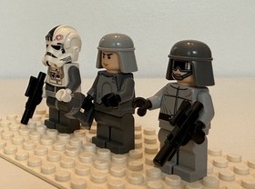 LEGO Starwars AT-AT Drivers, imperial pilot 