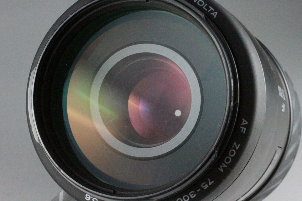 Minolta AF ZOOM 75-300mm 1:4.5 (32) -5.6 LENS for SONY A Mount