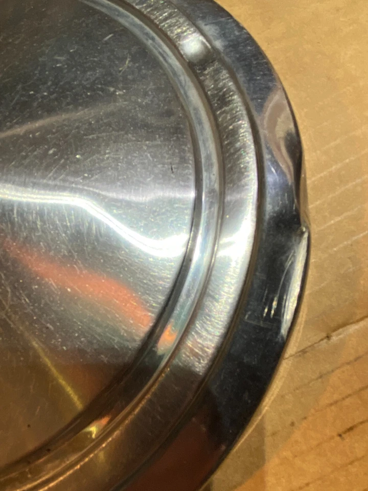 Juego de tapacubos tapacubos Saab modelo 99. Diámetro 9,25" para ruedas de acero Foto 4 de 4