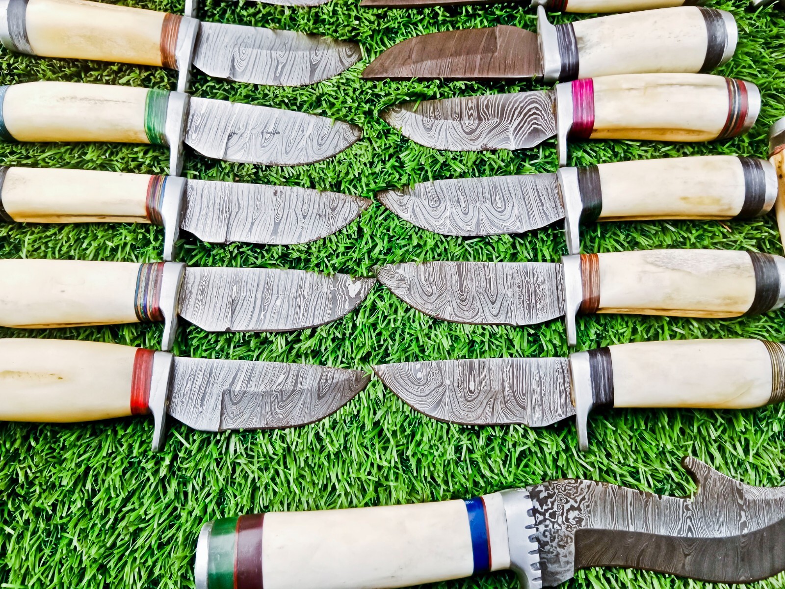 30 PCS LOT! HAND DAMASCUS BLADE HANDMADE CAMPING SKINNER HUNTING