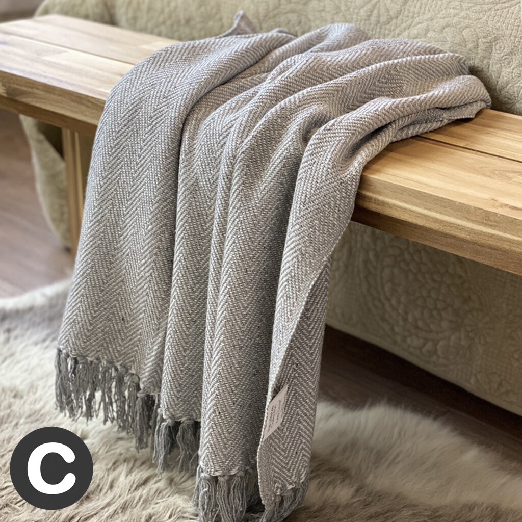 Luxury 100% Cotton Light Grey White Herringbone Throw Blanket Fringed Sofa  Bed