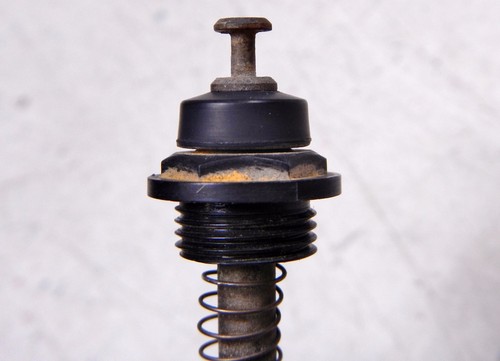 88 KAWASAKI KAF450 KAF 450 MULE 1000 CARBURETOR CHOKE STARTER PLUNGER #2 - Picture 4 of 5