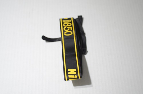 Nikon D-850 D 850 AN-DC18 AN DC 18 Camera Shoulder strap MINT - Picture 4 of 4