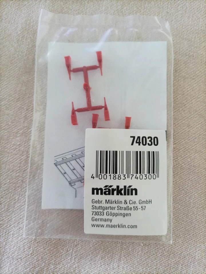 74030 H0 MARKLIN C CON MASSICCIATA COLLEGAMENTO CONDUTTORE ISOLATO MODELLISMO - Immagine 2 di 2