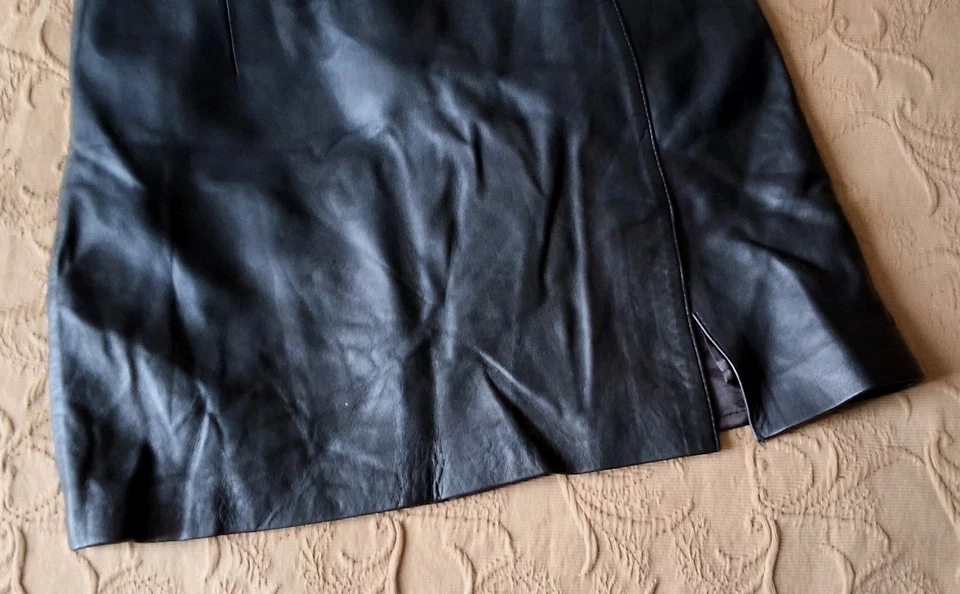 GEORGIO Cuirs : Magnifique Robe 100% Cuir d' Agneau Noir Taille 38 soit 36/38 - Photo 4/4
