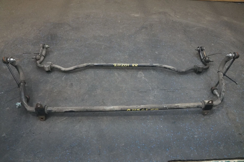 Комплект из 2 передних и задних стабилизаторов подвески 99634370122 Porsche 911 996 1 - Изображение 2 из 3