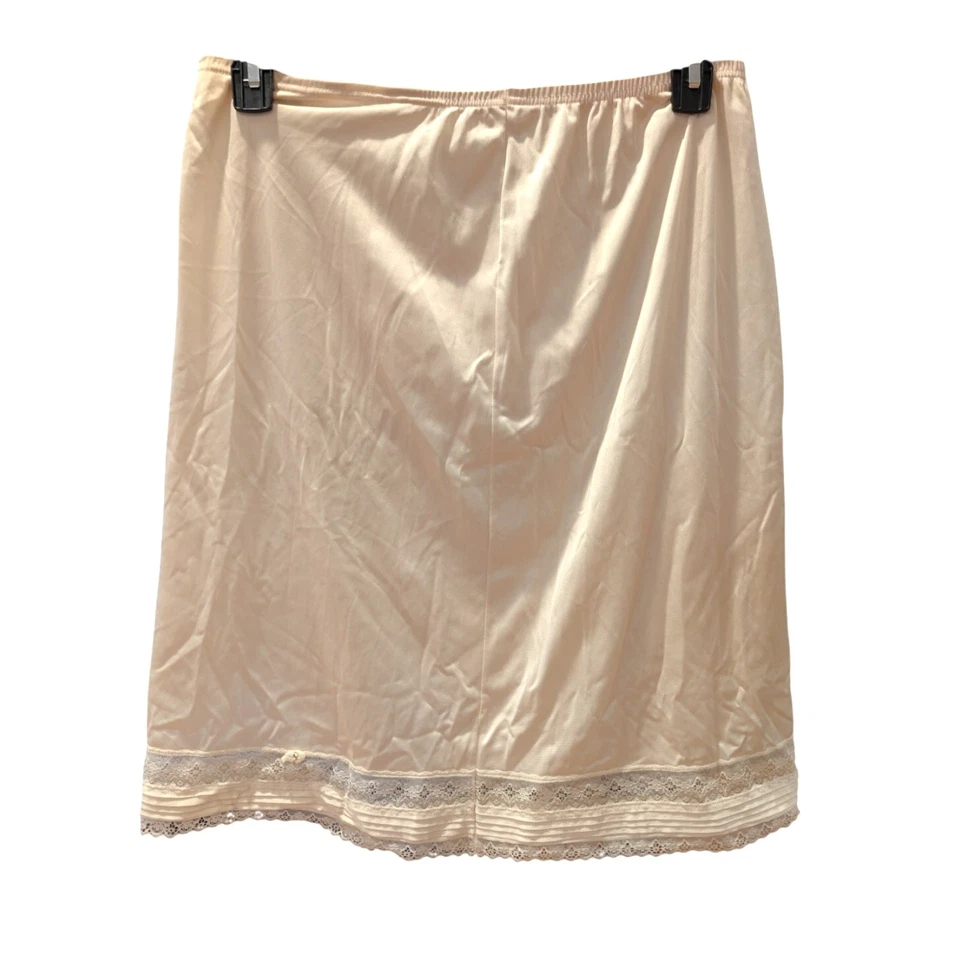 Vintage JCPenney Nylon Antron III Lace Trim Half Slip Skirt Ivory M 80s - Image 2 of 4