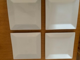 4 White Square Dinner Plates