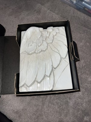 Sid Dickens Memory Block T05 Wing Limited Vancouver Decorative Tile