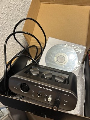M-Audio Fast Track   4x4 Mobile USB Audio/Midi Interface mit Preamps