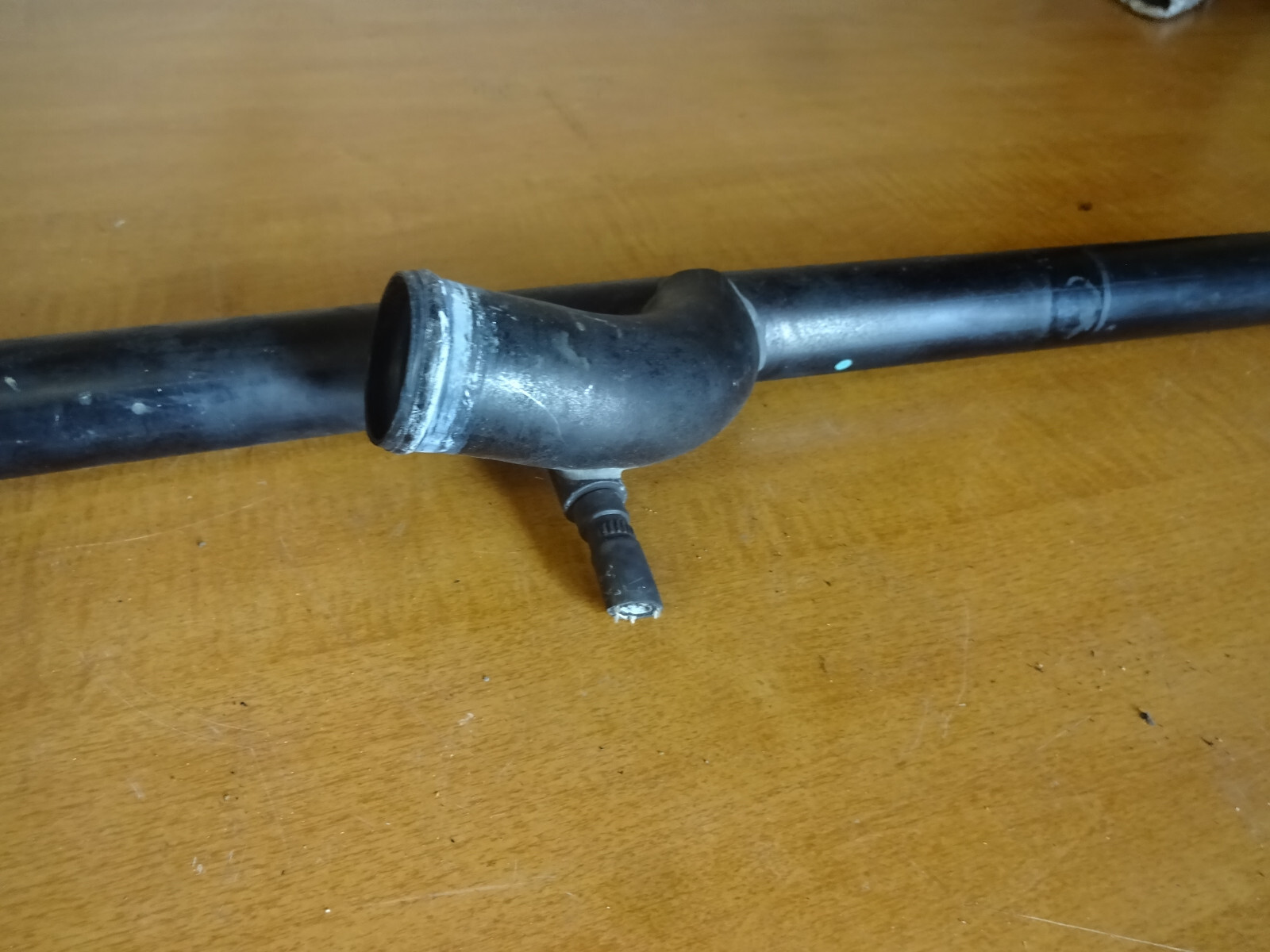 Ferrari 355 - Radiator Delivery Pipe  P/N 158248-167024