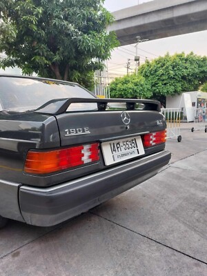 MB-190E-16Vコスワーストランク上スポイラー 2016 Mercedes W201 190 190E 16-V Type Painted Black Trunk Spoiler