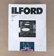 Ilford Multigrade IV RC Deluxe Glossy 60ct 5x7 Photographic Paper MGDIV.1M