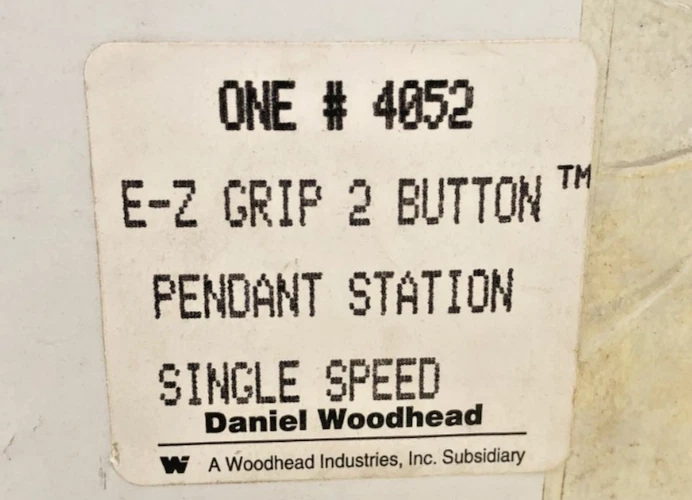New Daniel Woodhead 4052 E-Z Grip 2-Button Pendant Station Single Speed - Image 2 of 4