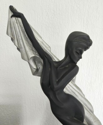 1991-DANEL-Sculpture-Tall Retro Sculpture Signed Austin Prod.