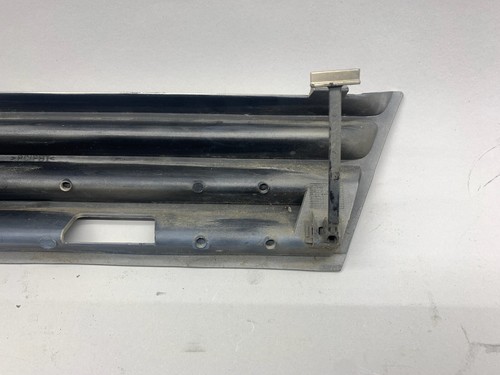 1996-1999 Mercedes-Benz E-Class Right Front Bumper Tow Hook Grill 2108850426 - Picture 9 of 10