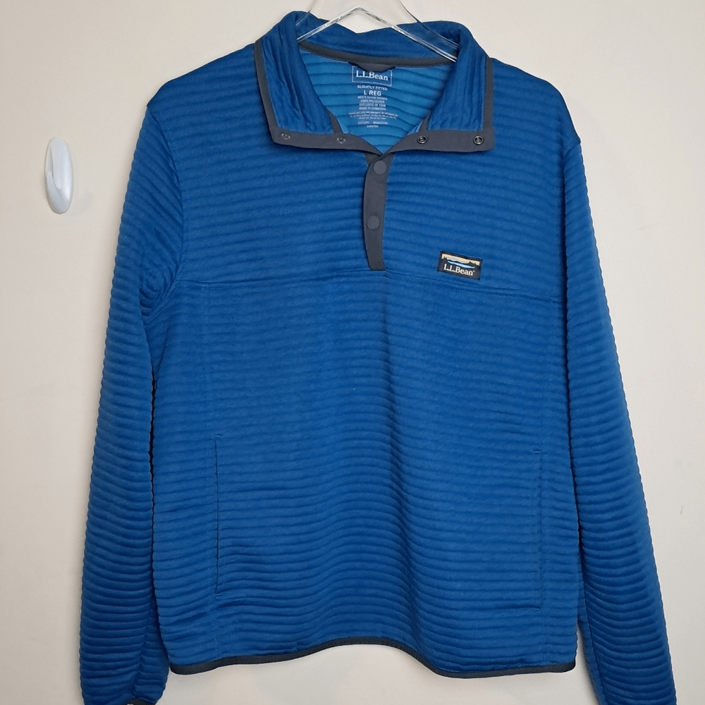 LL Bean 506874 Men's Airlight Knit Pullover Blue Slightly