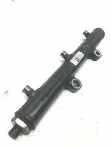 Land Range Rover Sport L320 2.7D Einspritzleiste Rail Rohr 4R8Q-9D280-BB