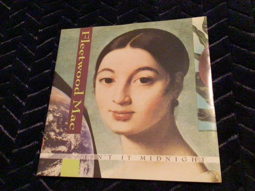 Fleetwood Mac - Isnt It Midnight 7 inch vinyl single