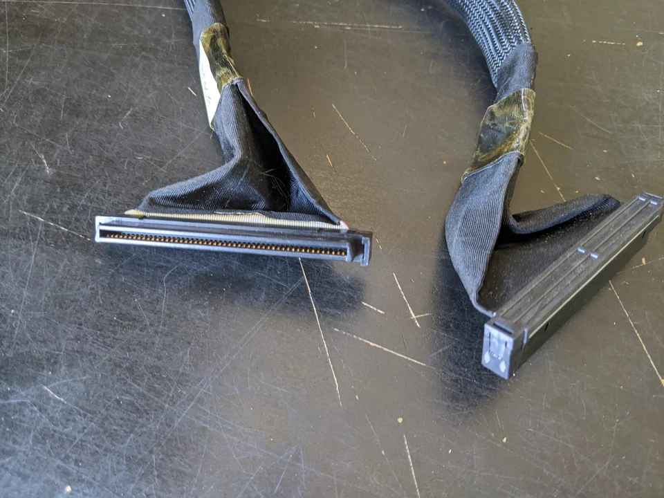 Dell PowerEdge 6850 Backplane Cable PR077 0PR077 SCSI SCA-2 80-PIN 20-INCH - Image 2 of 3