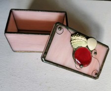 Vtg Stained PINK Slag Glass Trinket Jewelry Box Seashells 4.5 X 2.5 X 2.75"