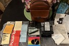 Vintage Polaroid SX-70 SE Sonar OneStep Land Camera Flash Case Manuals Bundle — photo 1
